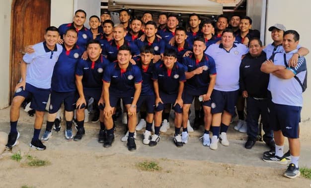 Ambinos responden en la Copa Perú