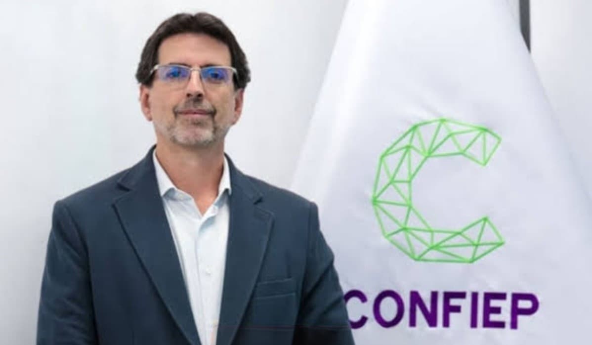 Confiep descarta fuga masiva de capitales pese a ventaja de Roberto Sánchez