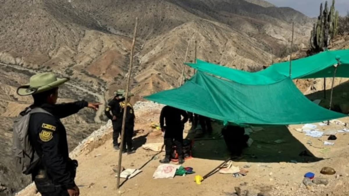Áncash: Policía desmantela dos campamentos de presunta minería ilegal en Nepeña