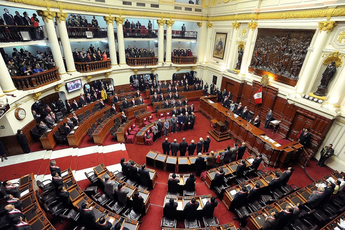 Congreso unicameral realiza hoy su última sesión plenaria antes del bicameral