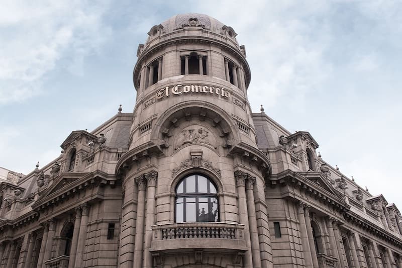 Venta de El Comercio reabre debate sobre poder mediático en plena campaña