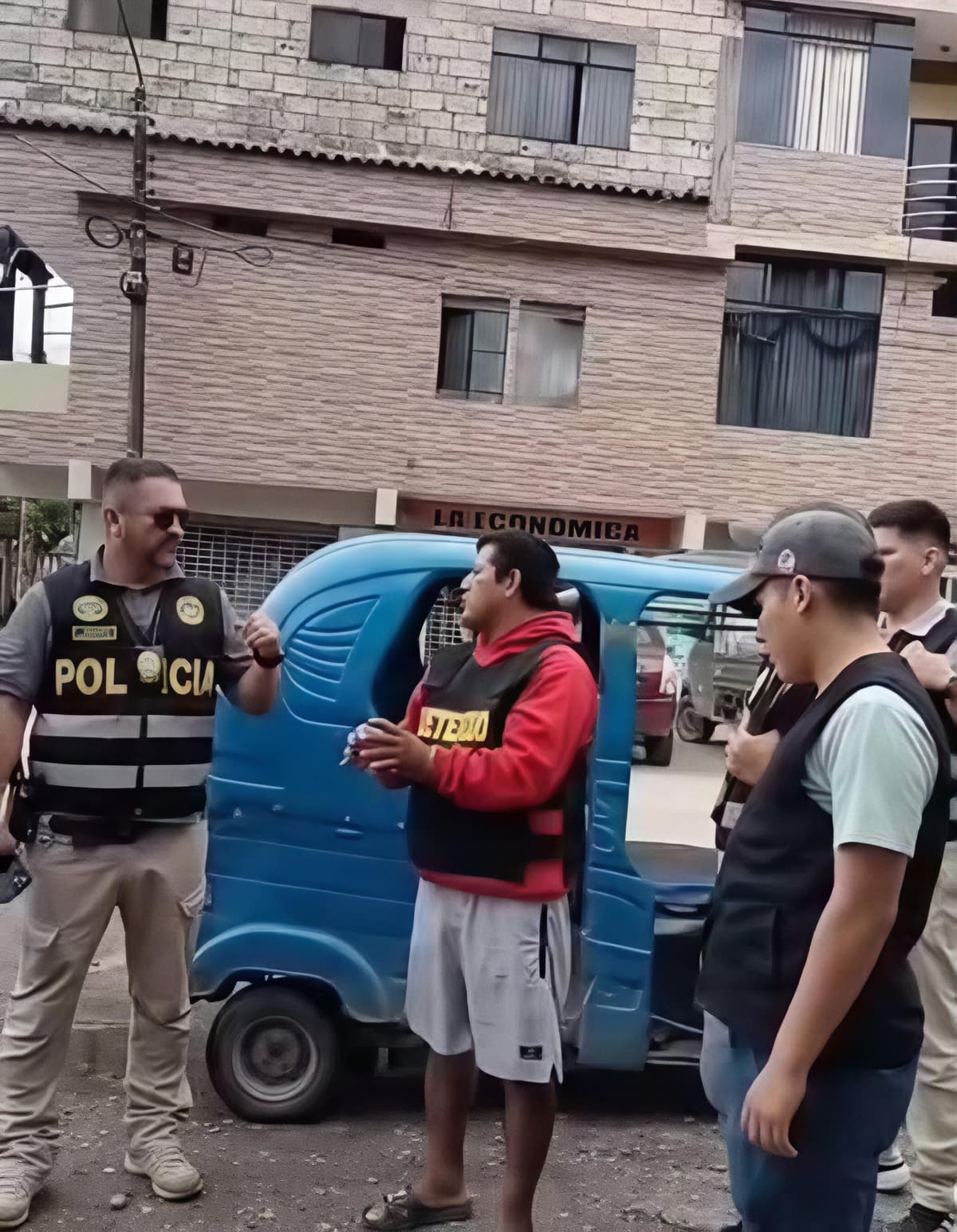 Sala confirma prisión preventiva para taxista investigado por asalto a farmacia