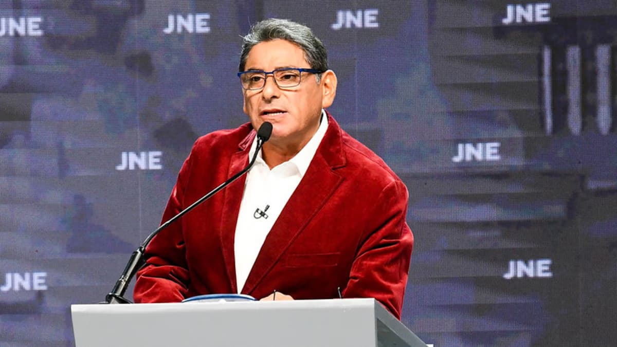 Carlos Álvarez anunció su desafiliación del partido País para Todos tras las Elecciones 2026