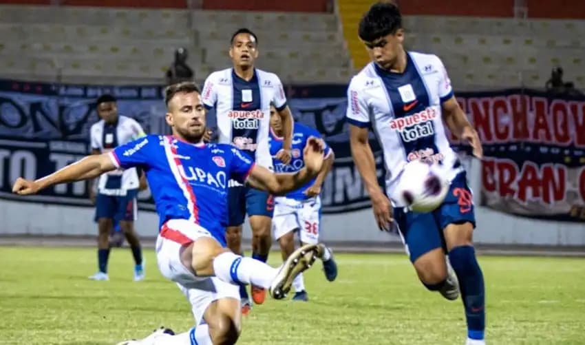 Alianza vuelve a caer