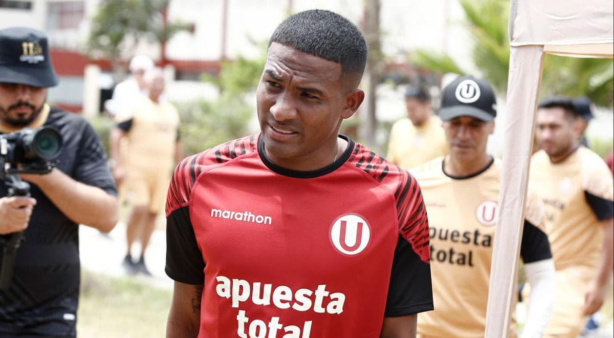 José Carabalí: ¿se va de Universitario? LDU Quito lo quiere para octavos de Libertadores