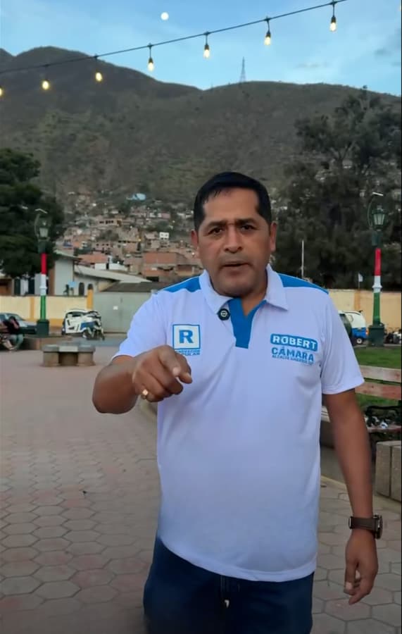 Robert Cámara lanza su candidatura en Amarilis con promesas sobre infraestructura y servicios