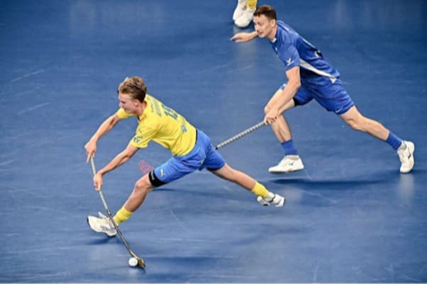 El floorball encuentra un nicho en naciones con una sólida tradición deportiva escolar