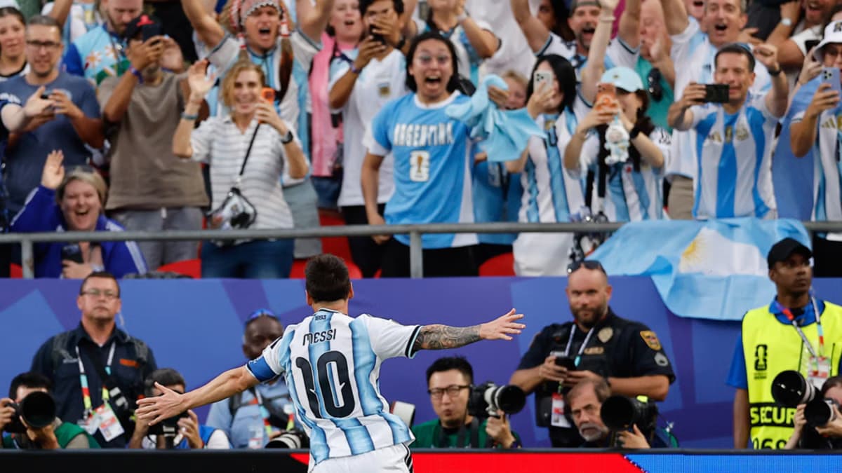 Lionel Messi se convierte en el primer futbolista en jugar seis Mundiales