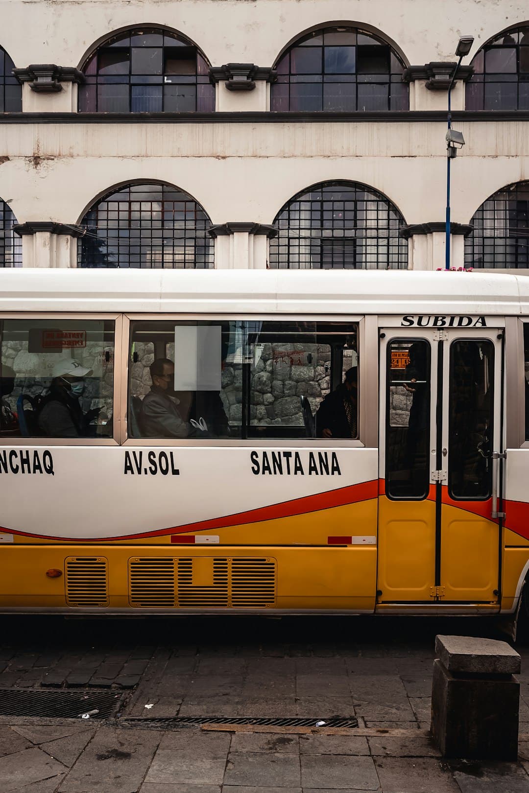 MTC muestra modelo del nuevo bus del Metropolitano con aire acondicionado y puertos USB