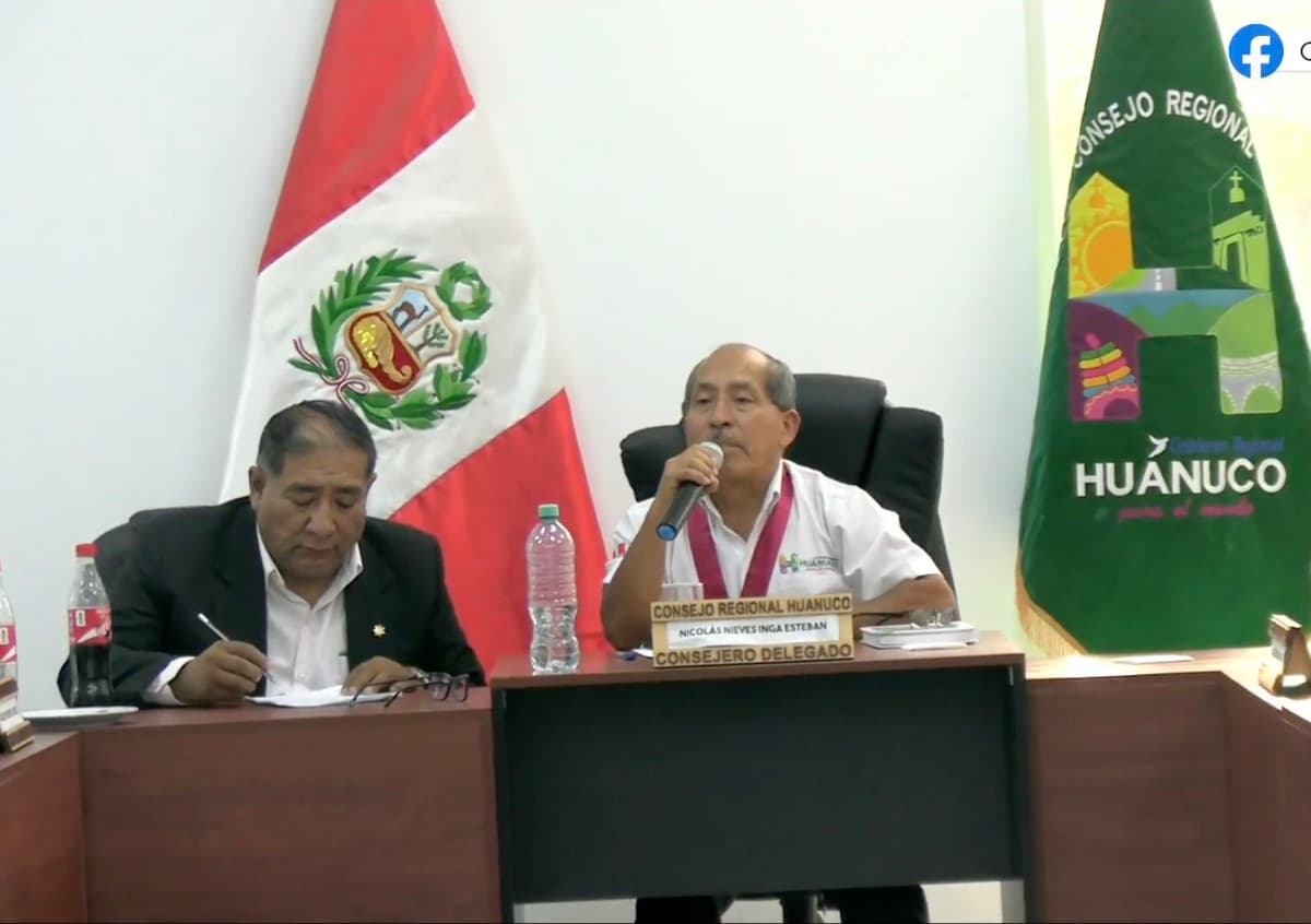 Consejo Regional autoriza viaje de Pulgar a Ecuador con votación dividida