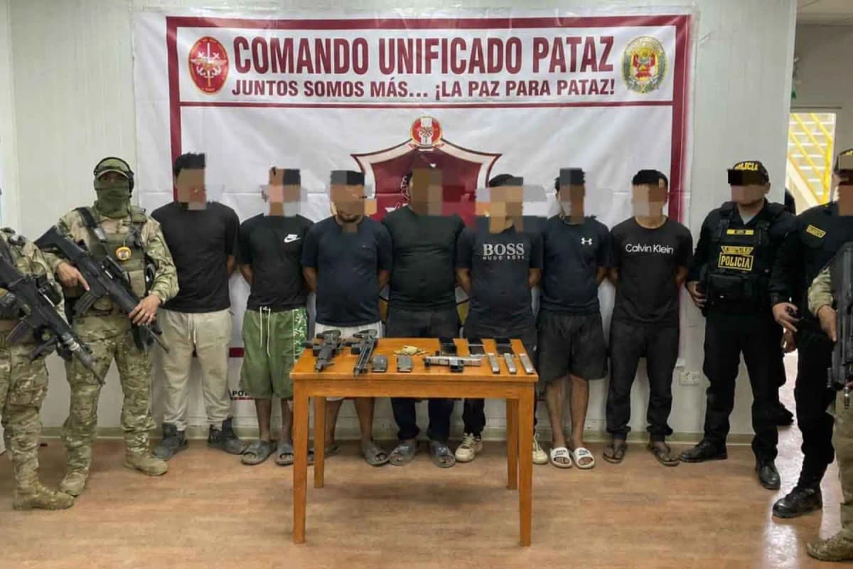 Intervienen a 26 presuntos integrantes de red criminal e incautan arsenal en Pataz