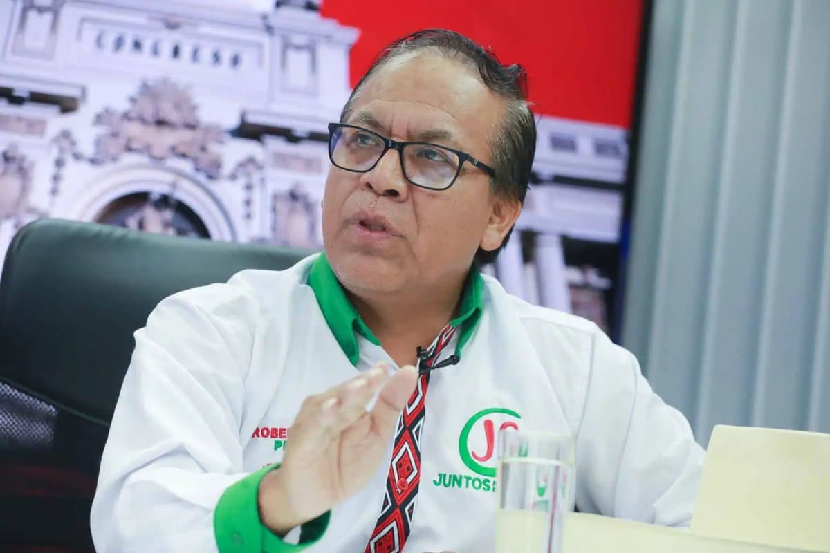 Medios nacionales entran al centro de la disputa electoral
