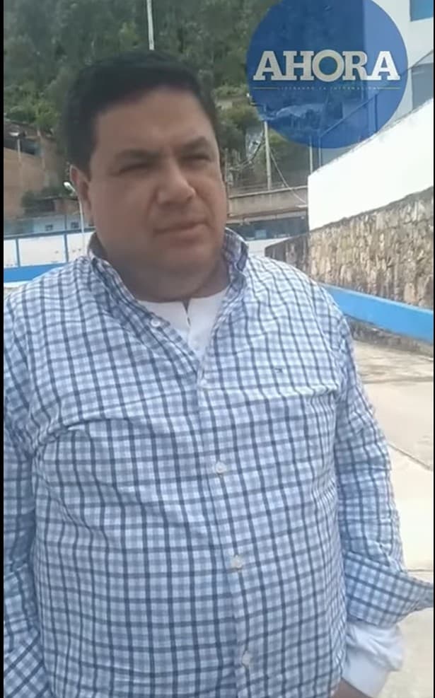 Álvaro Cachay asume la dirección de la Red Pasco de EsSalud