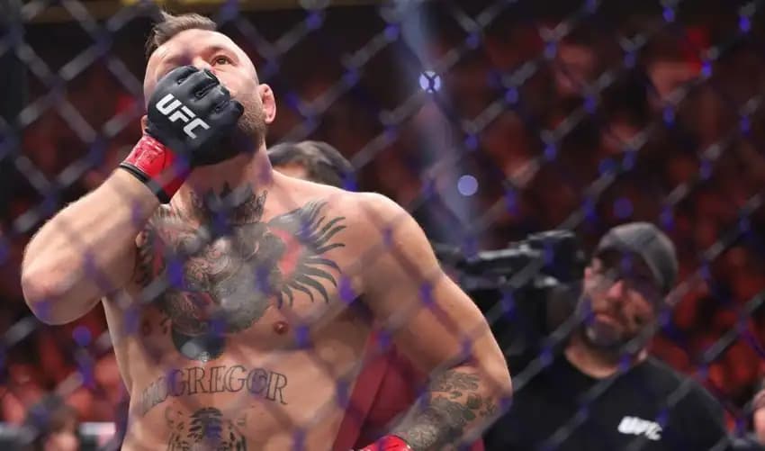 Holloway noquea a McGregor en UFC