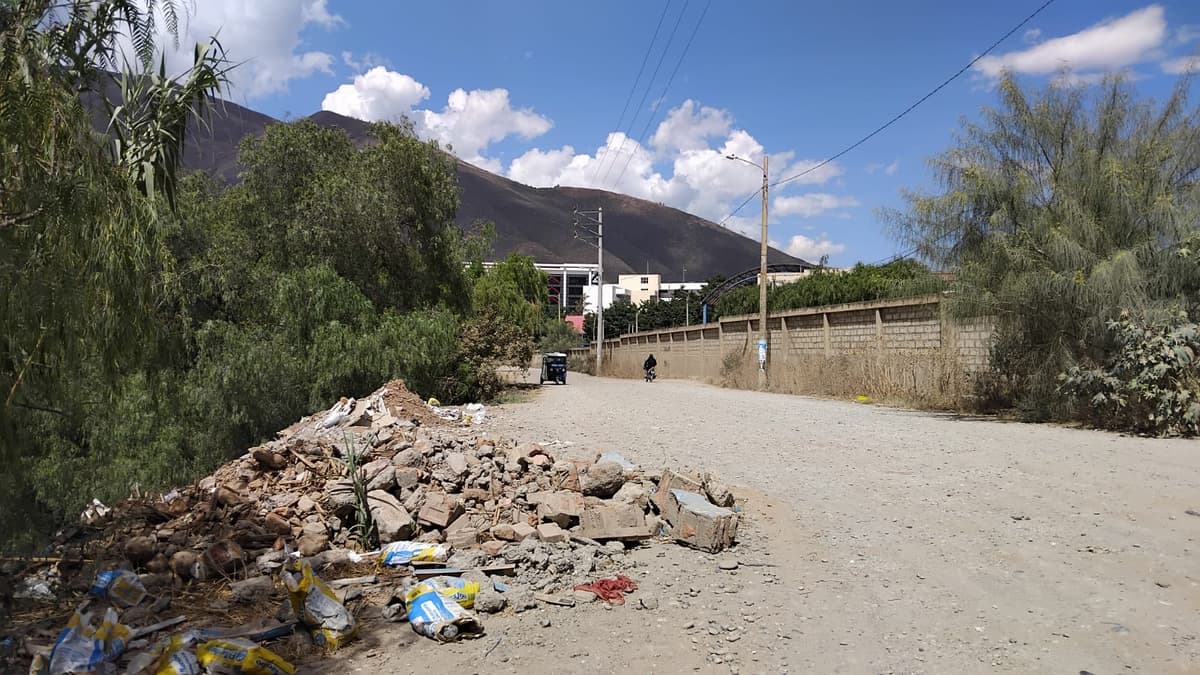 Vecinos reclaman asfaltado pendiente en vía que conecta Cayhuayna con Amarilis