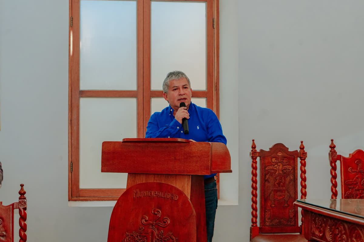 Pulgar admite que la Alameda aún espera permisos y evita fijar nueva fecha para Viña del Río