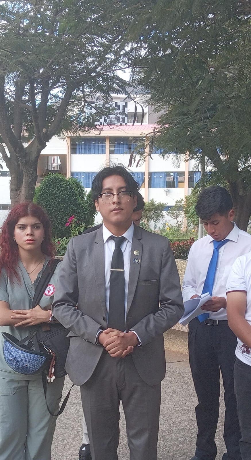 Estudiante denuncia a docente universitario por presunto abuso de autoridad