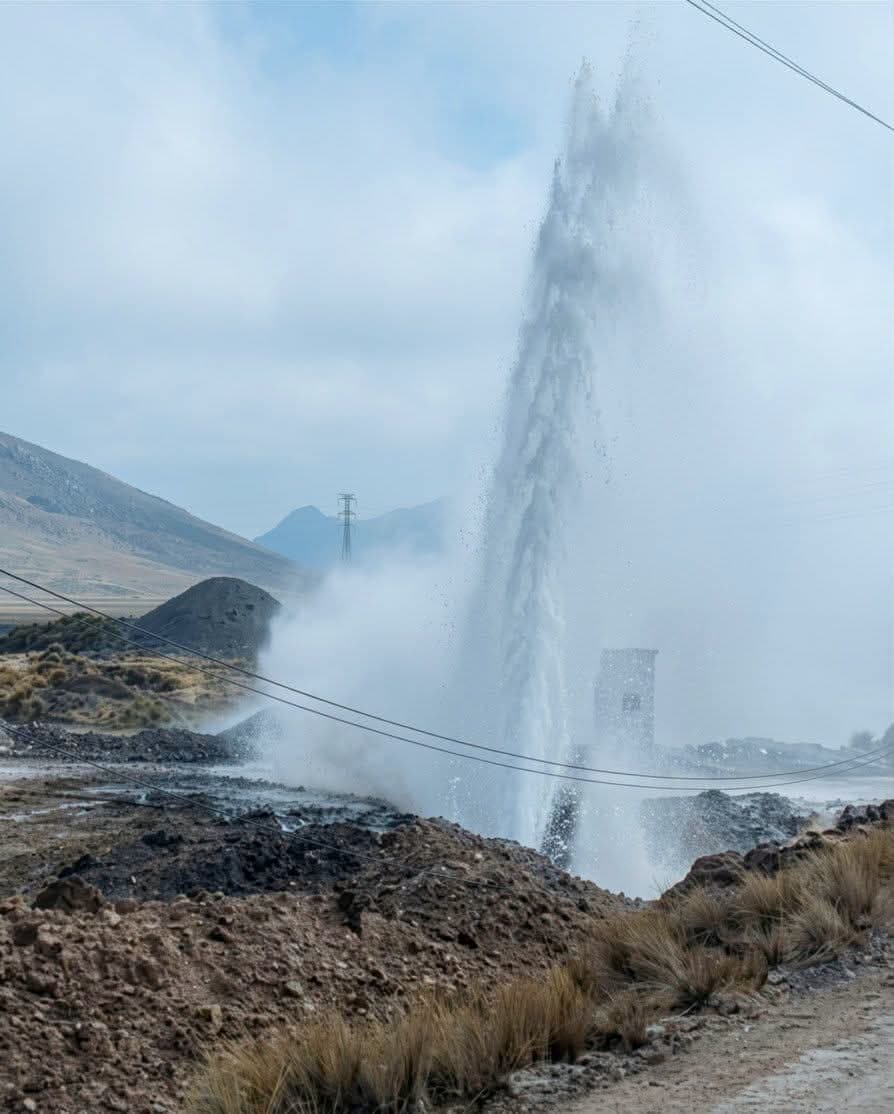 Ruptura de tubería matriz amenaza servicio de agua en Cerro de Pasco