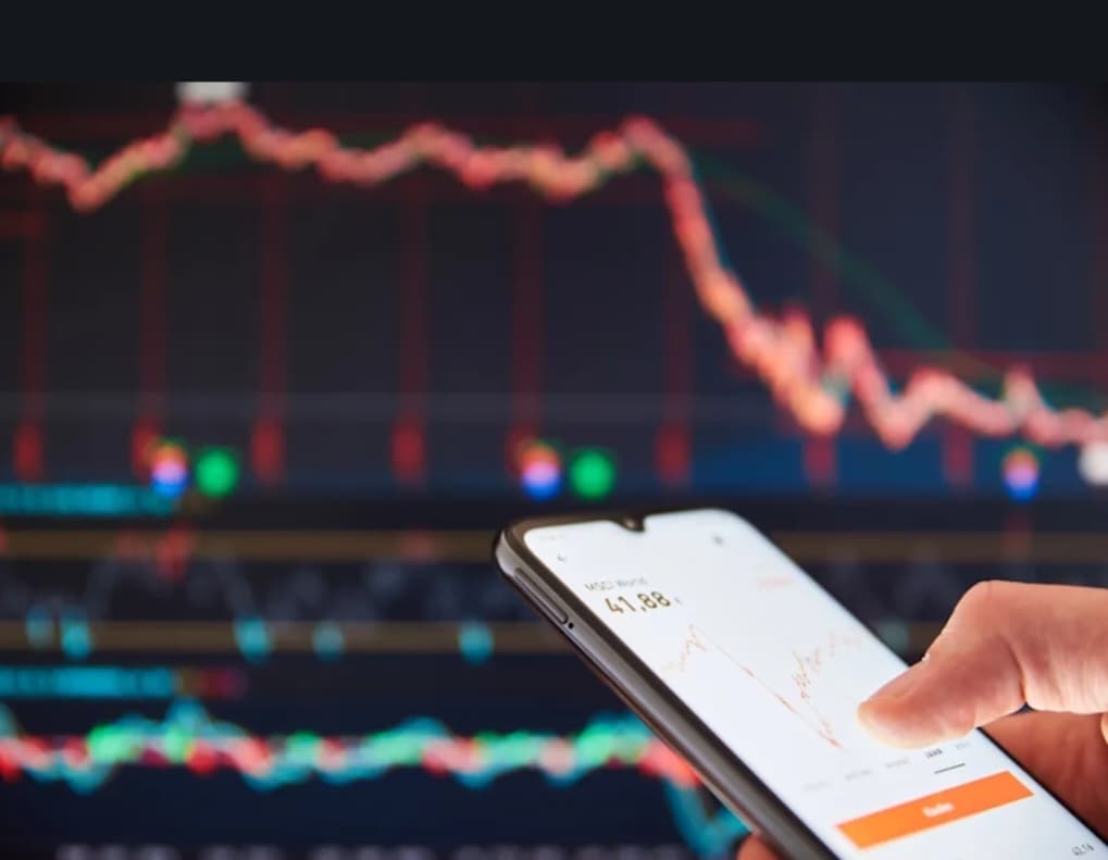 El petróleo presiona a Wall Street y provoca pérdidas en sus principales índices
