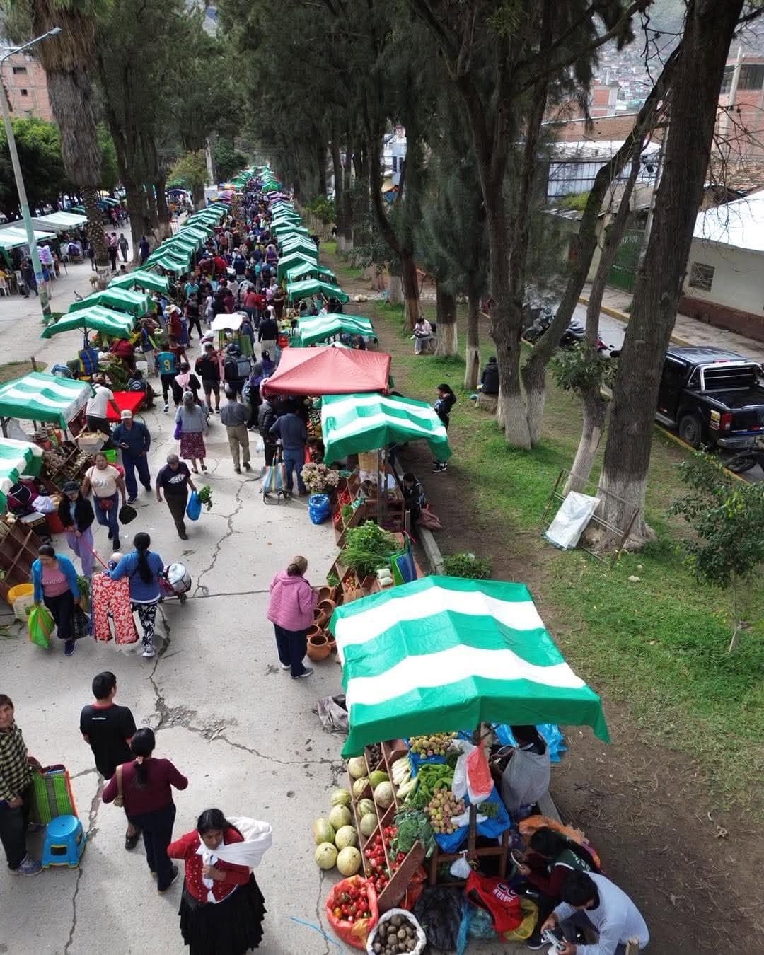 Feriantes exigen reubicación antes de inicio de obra en la Alameda