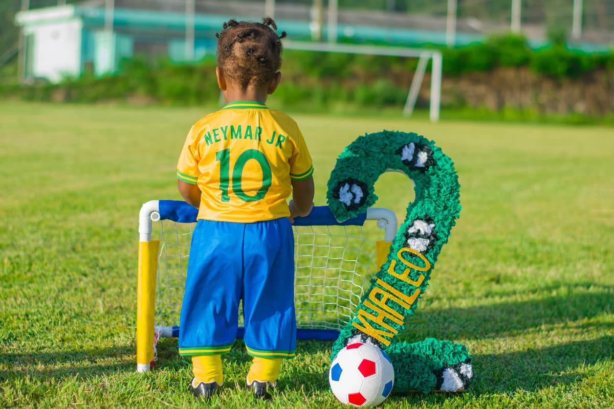 Neymar reaparece con doblete, pero estalla contra rumores de insultos a jóvenes del Santos