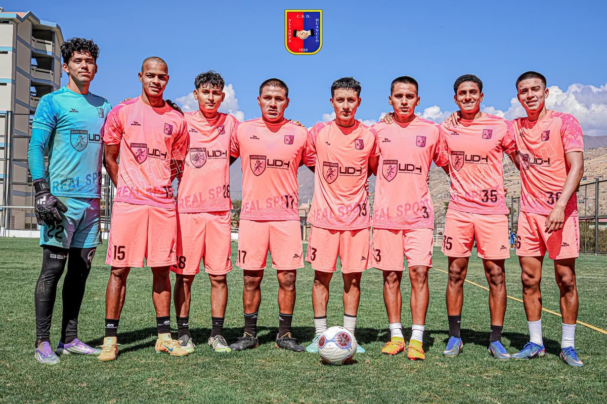 Alianza Universidad suma cuatro juveniles