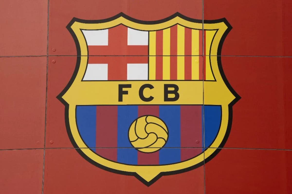 RFEF inicia proceso disciplinario al Barcelona por presuntos contactos con Julián Álvarez