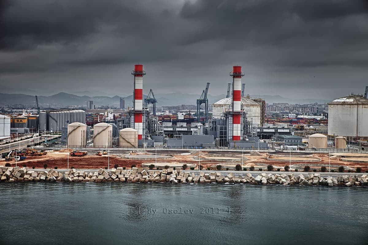 España aprueba 138 millones para gigafactoría de baterías china en Valladolid