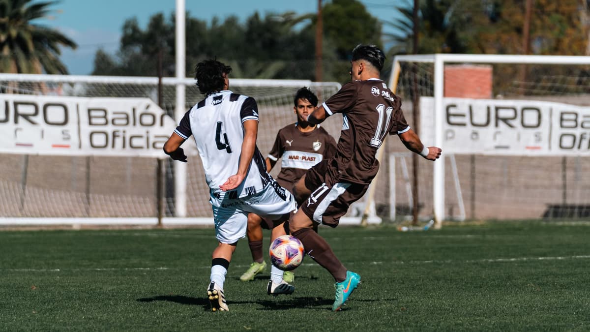 Deportivo Garcilaso venció 2-1 a FC Cajamarca en el Inca Garcilaso de la Vega