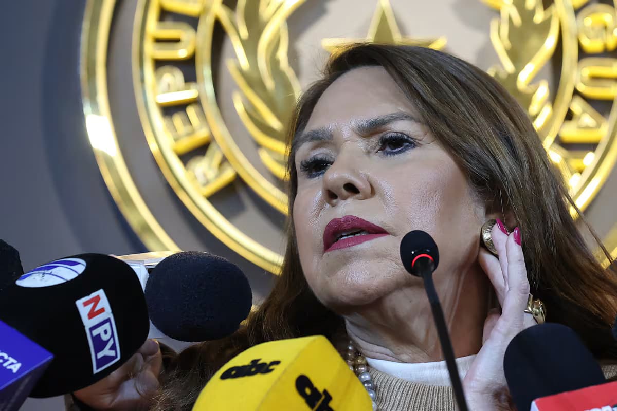 Senado de Paraguay condena expresiones racistas de Celeste Amarilla contra Mbappé