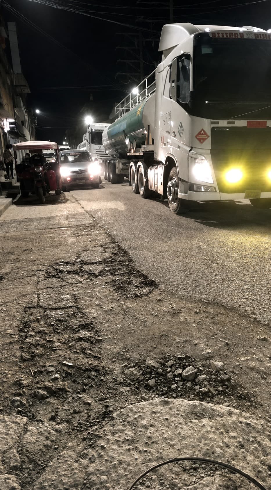 Alcalde de Ambo dice que 12 terrenos y certificación ambiental frenan vía a Yanahuanca
