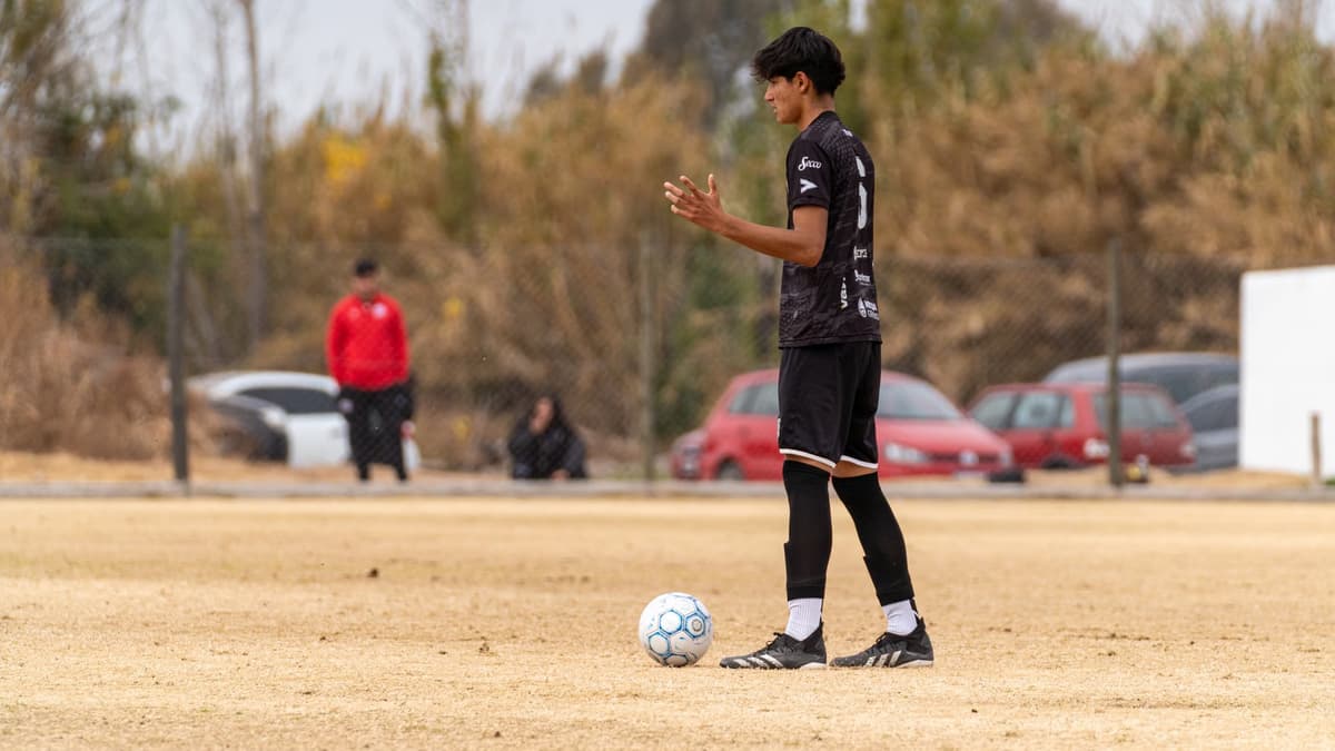 Futbolista marroquí fallece al intentar llegar a nado a Ceuta