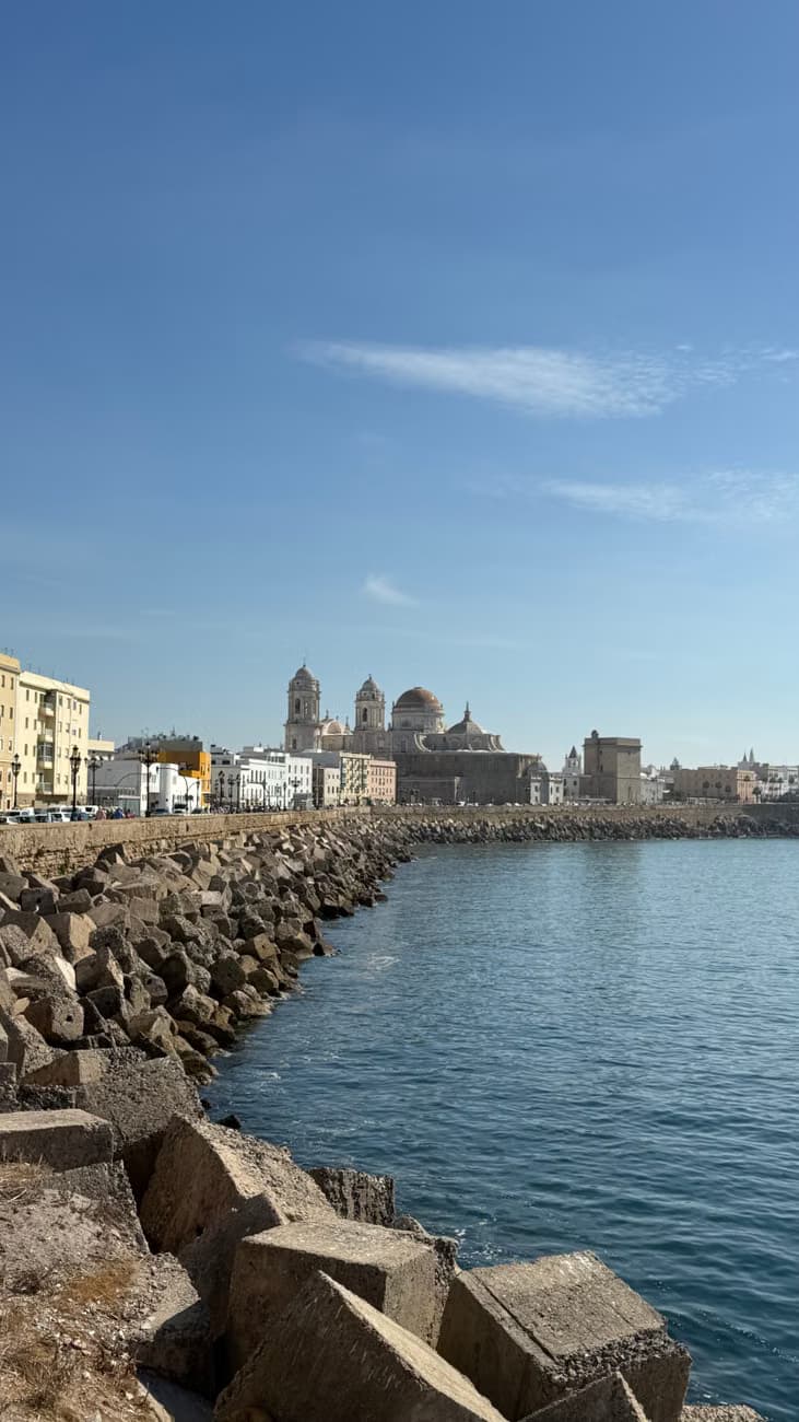 Crisis migratoria en Ceuta: decenas de muertos y desaparecidos en la frontera sur europea