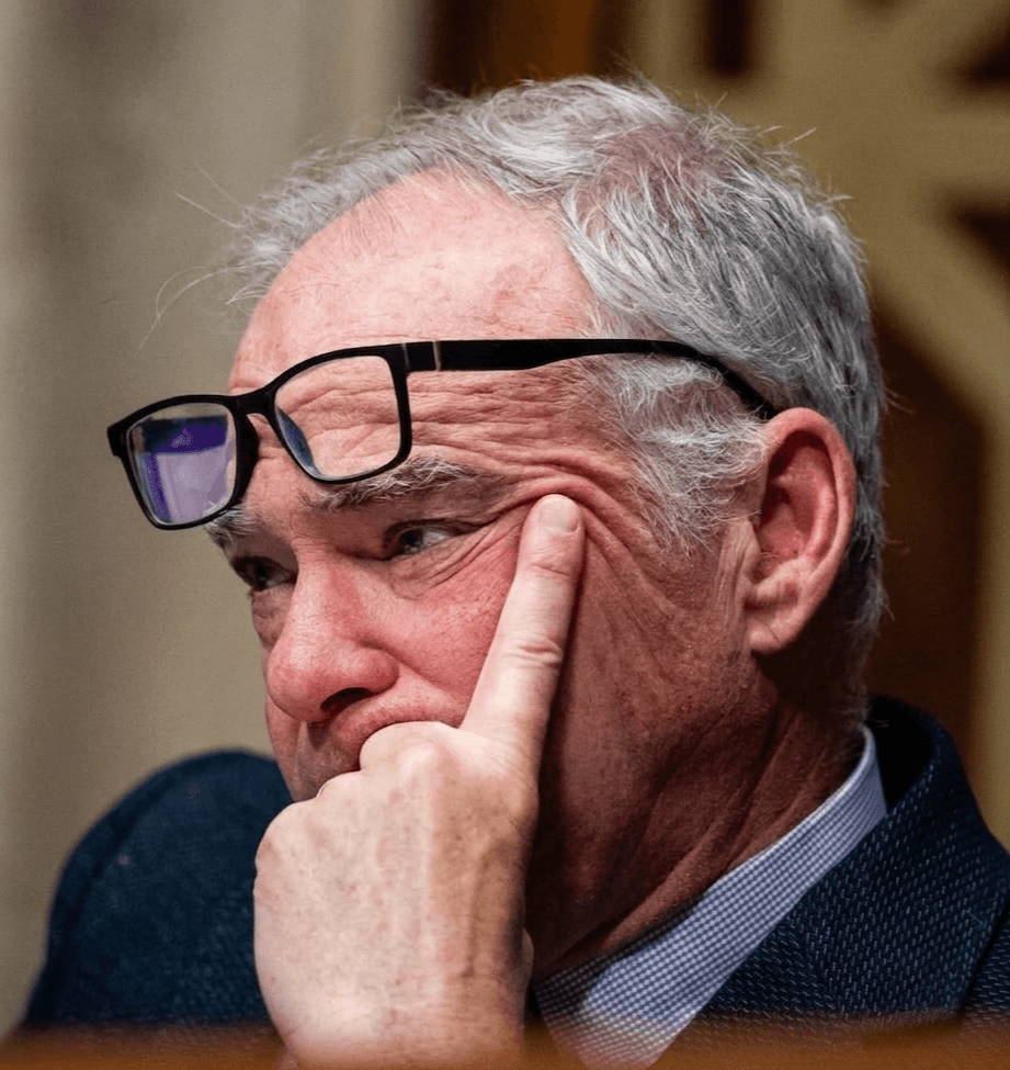 Senador acusa a Estados Unidos de matar a inocentes en ataques marítimos