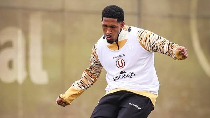 Jesús Castillo parte rumbo al Espérance