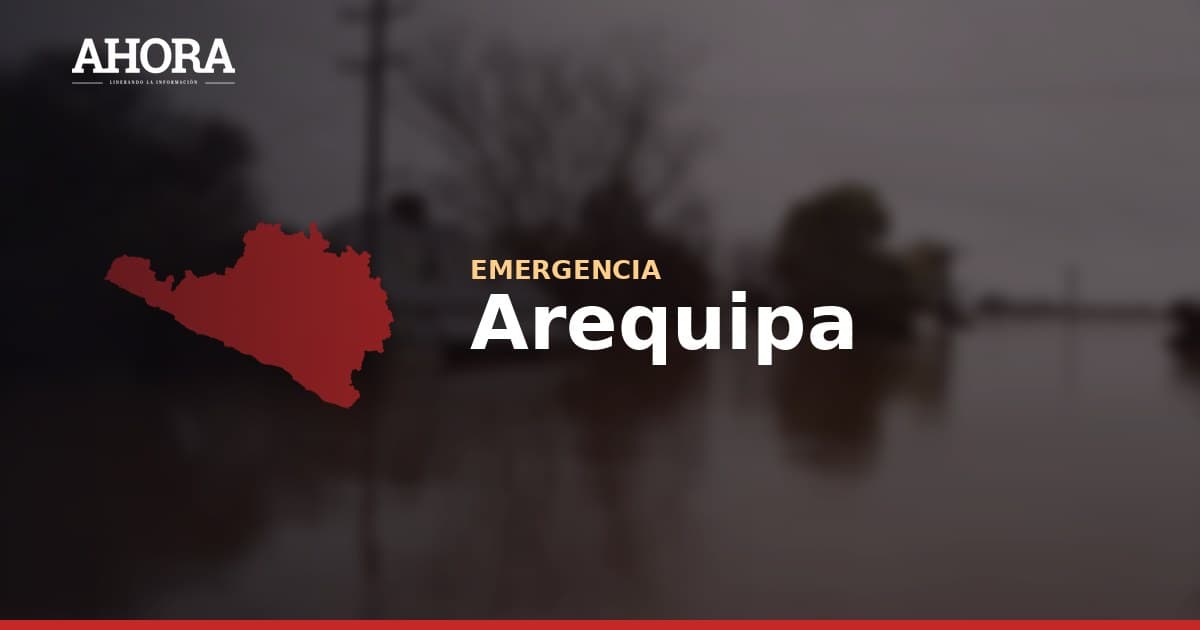 Keiko Fujimori llegará a Camaná tras cinco días de bloqueos por huaicos en Arequipa