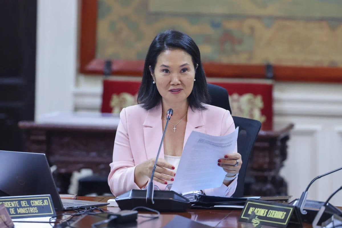 Keiko Fujimori encabeza ceremonia de presentación del nuevo comandante general de la PNP
