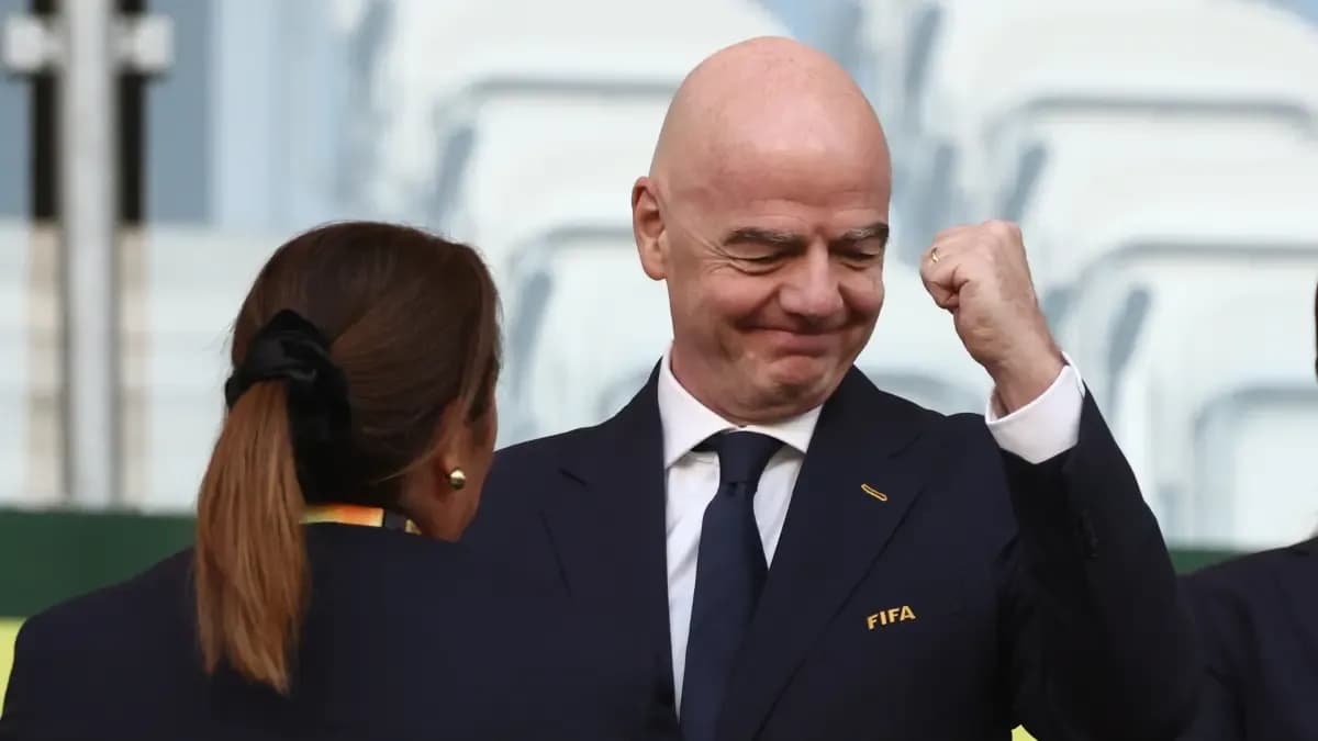 Infantino maneja respaldo para reelegirse en la FIFA, según su entorno