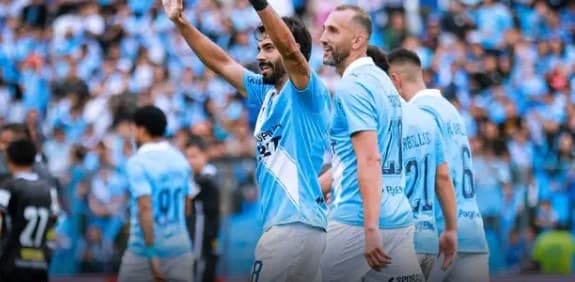 Cristal aplasta a ADT y es finalista