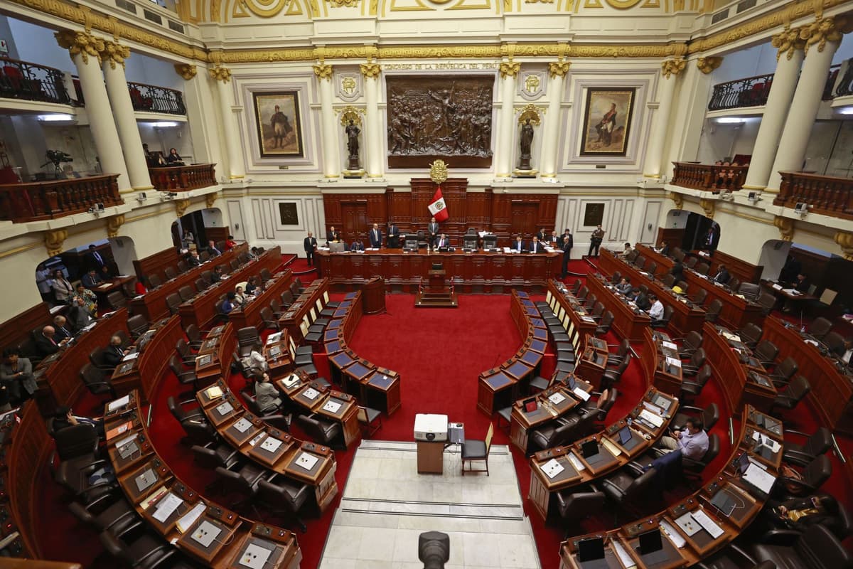 Congreso aprueba ley que obliga a medios a ceder el 10% de su programación para prevenir la violencia de género