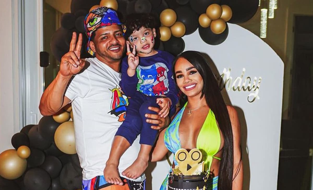 El reconocido productor musical "Flow La Movie" pierde la vida con su familia en accidente aéreo