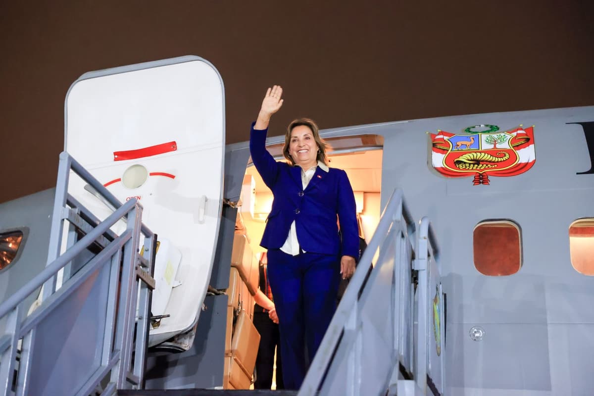 Boluarte solicita autorización para viajar a Ecuador en medio de nuevas denuncias