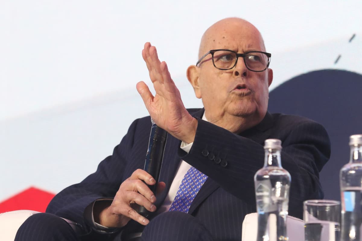 Conflicto Irán-Israel: Julio Velarde advierte se podría disparar el precio del petróleo y afectar al Perú
