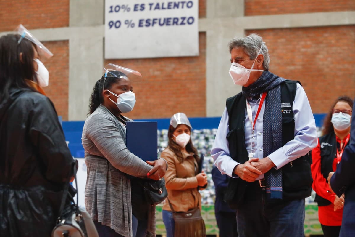 Francisco Sagasti anuncia que personas con enfermedades congénitas serán prioridad en vacunación contra la COVID-19