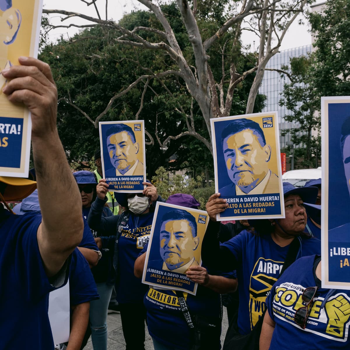 El papel de la unión histórica entre inmigrantes y trabajadores en L.A. para desatar la protesta