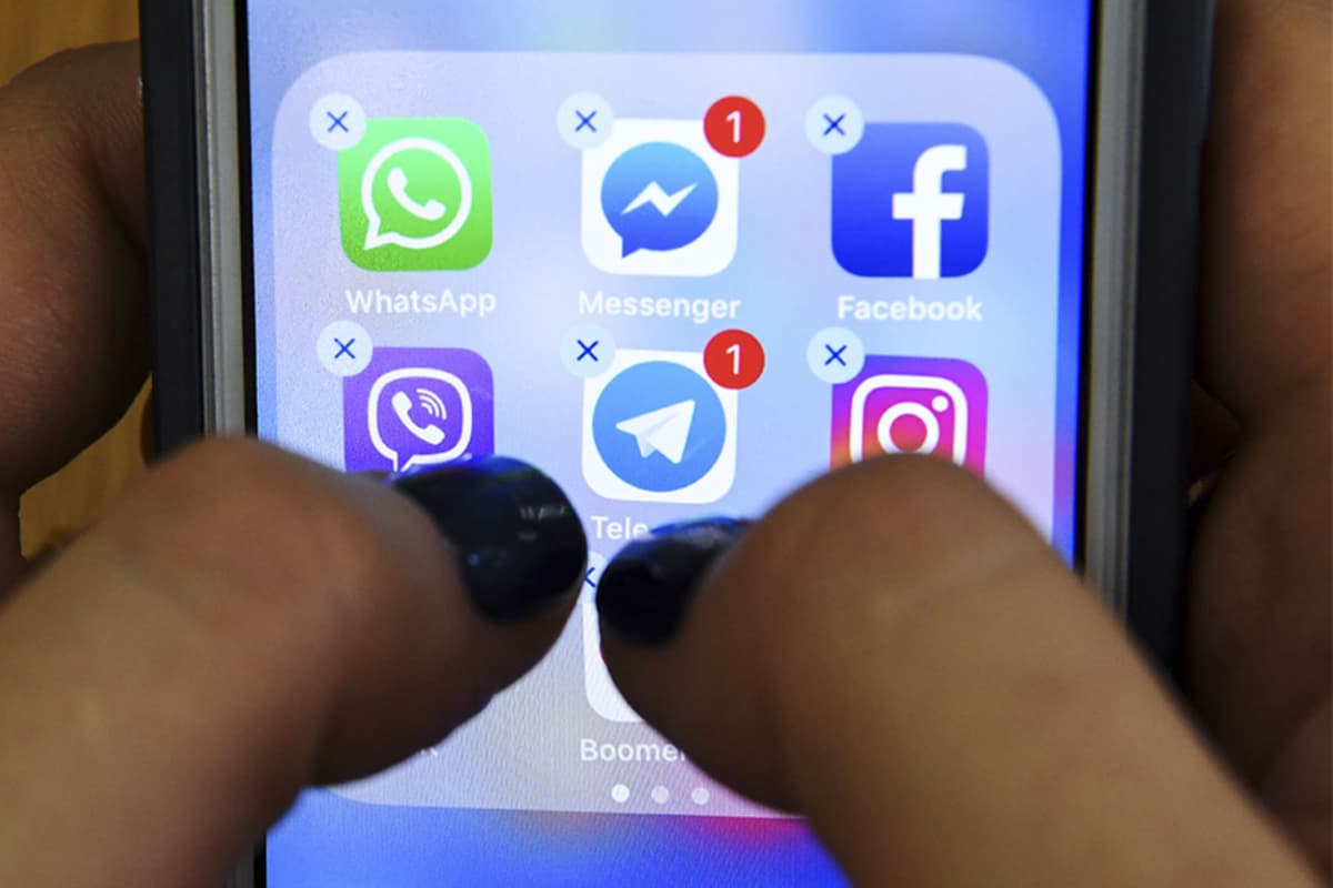 Facebook anuncia barra de respuestas rápidas y códigos QR para pagos en Messenger