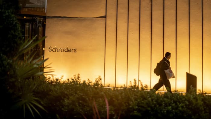 Schroders transforma capital extranjero en el éxito financiero de Londres