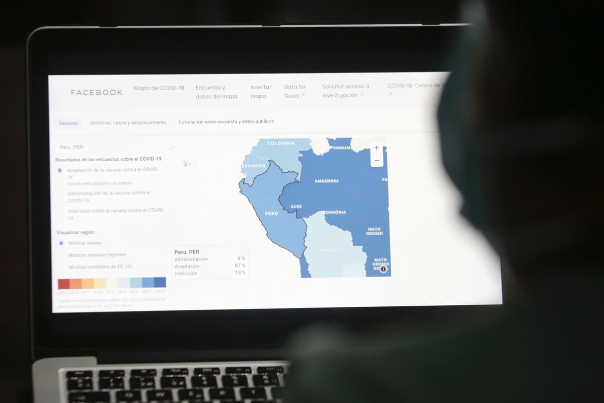 Facebook incluye a Perú en mapa sobre campaña de vacunación