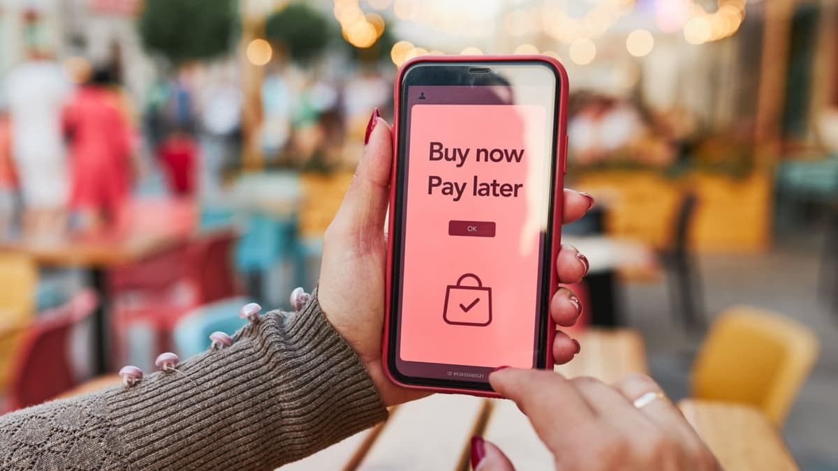 Regulador británico suaviza normas a créditos compra ahora y paga después
