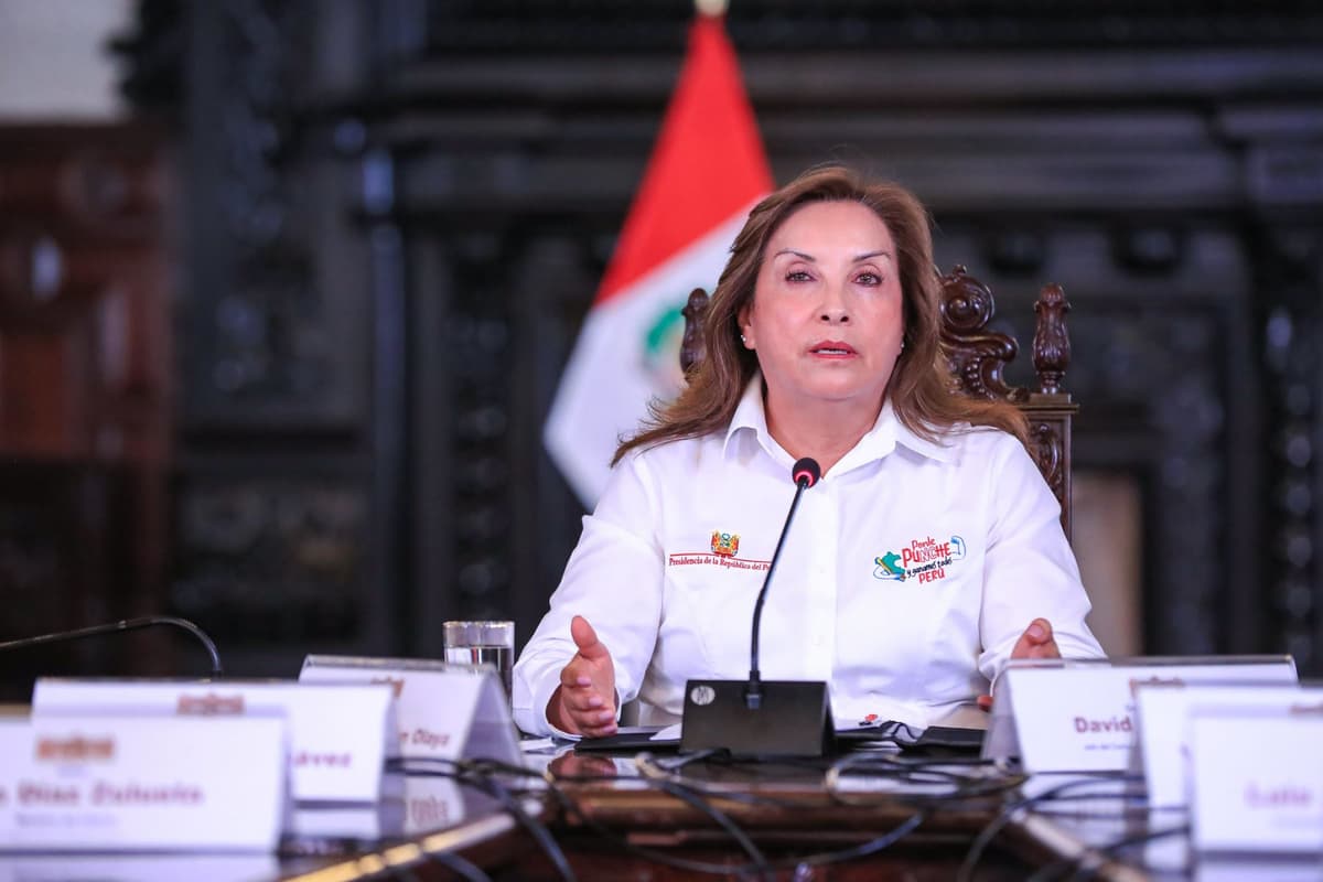 Boluarte minimiza denuncias constitucionales: “No nos van a distraer”